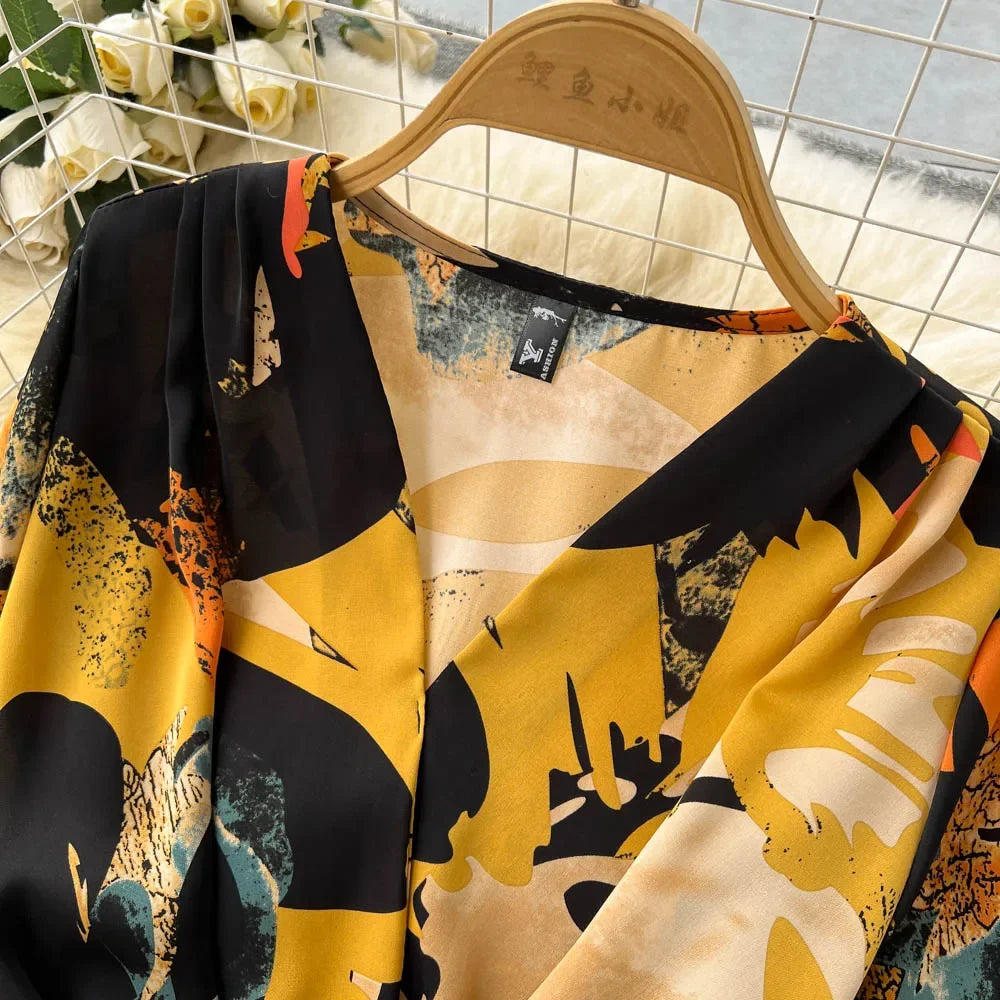 Summer Holiday Floral Beach Wrap Dress Women V Neck Short Sleeves Chic A Line Dress Bohemian Vintage Print Long Dress