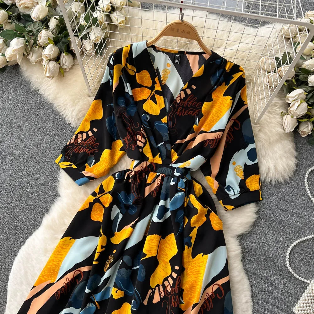 Summer Holiday Floral Beach Wrap Dress Women V Neck Short Sleeves Chic A Line Dress Bohemian Vintage Print Long Dress
