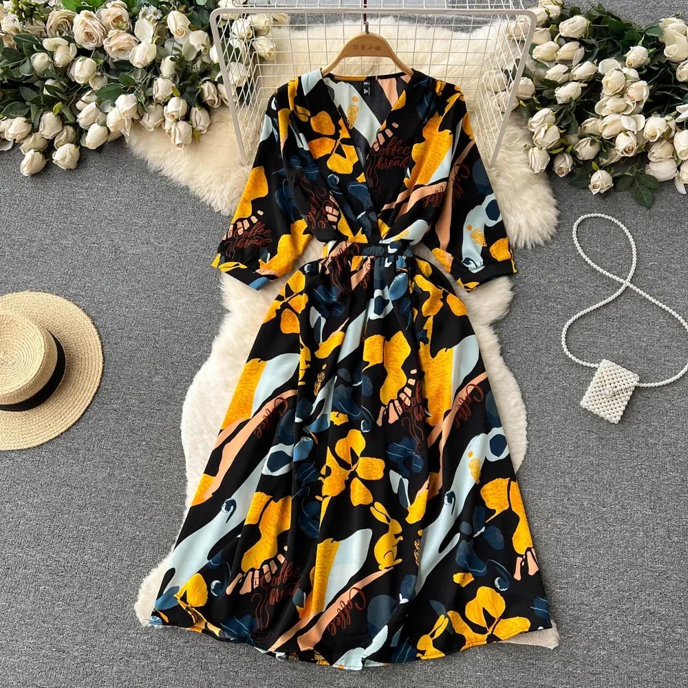 Summer Holiday Floral Beach Wrap Dress Women V Neck Short Sleeves Chic A Line Dress Bohemian Vintage Print Long Dress