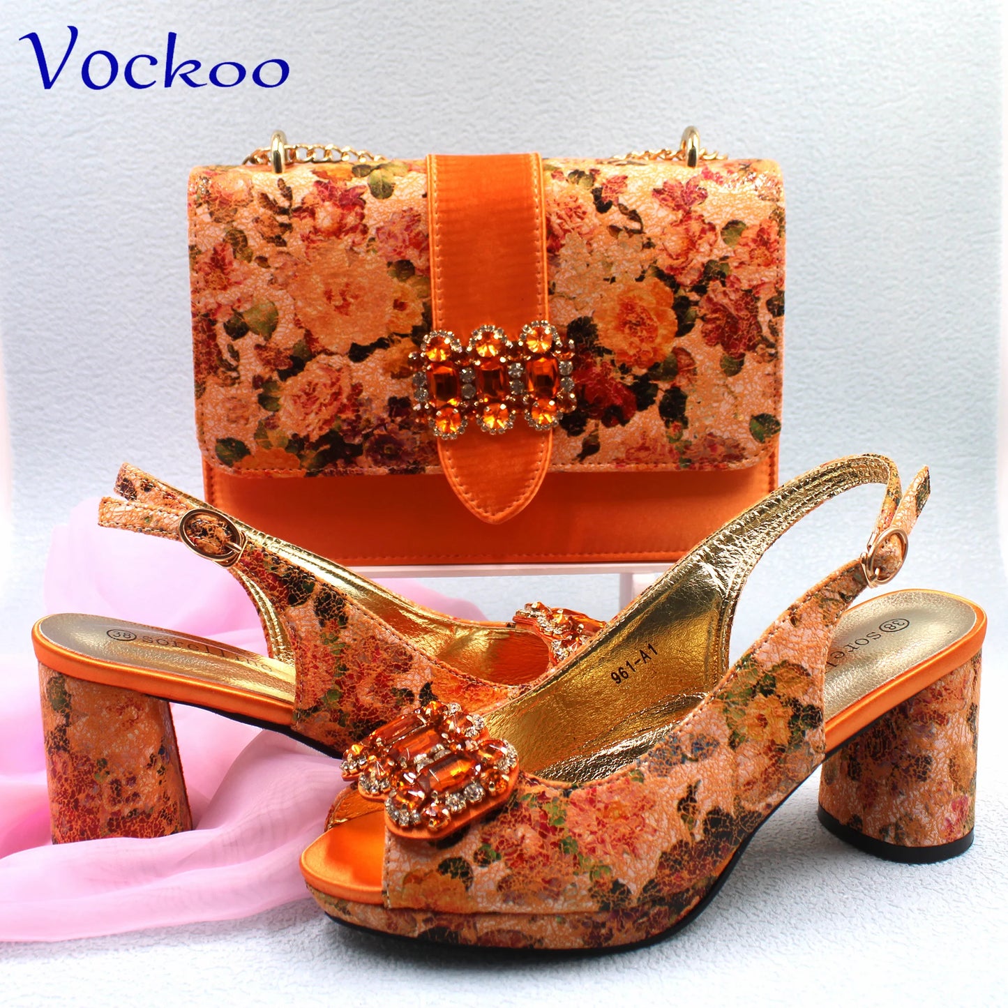 2024 Italian Matching Shoes and Bag Set in Coffee   Color High Quality New Design Special Comfortable Heels for Wedding