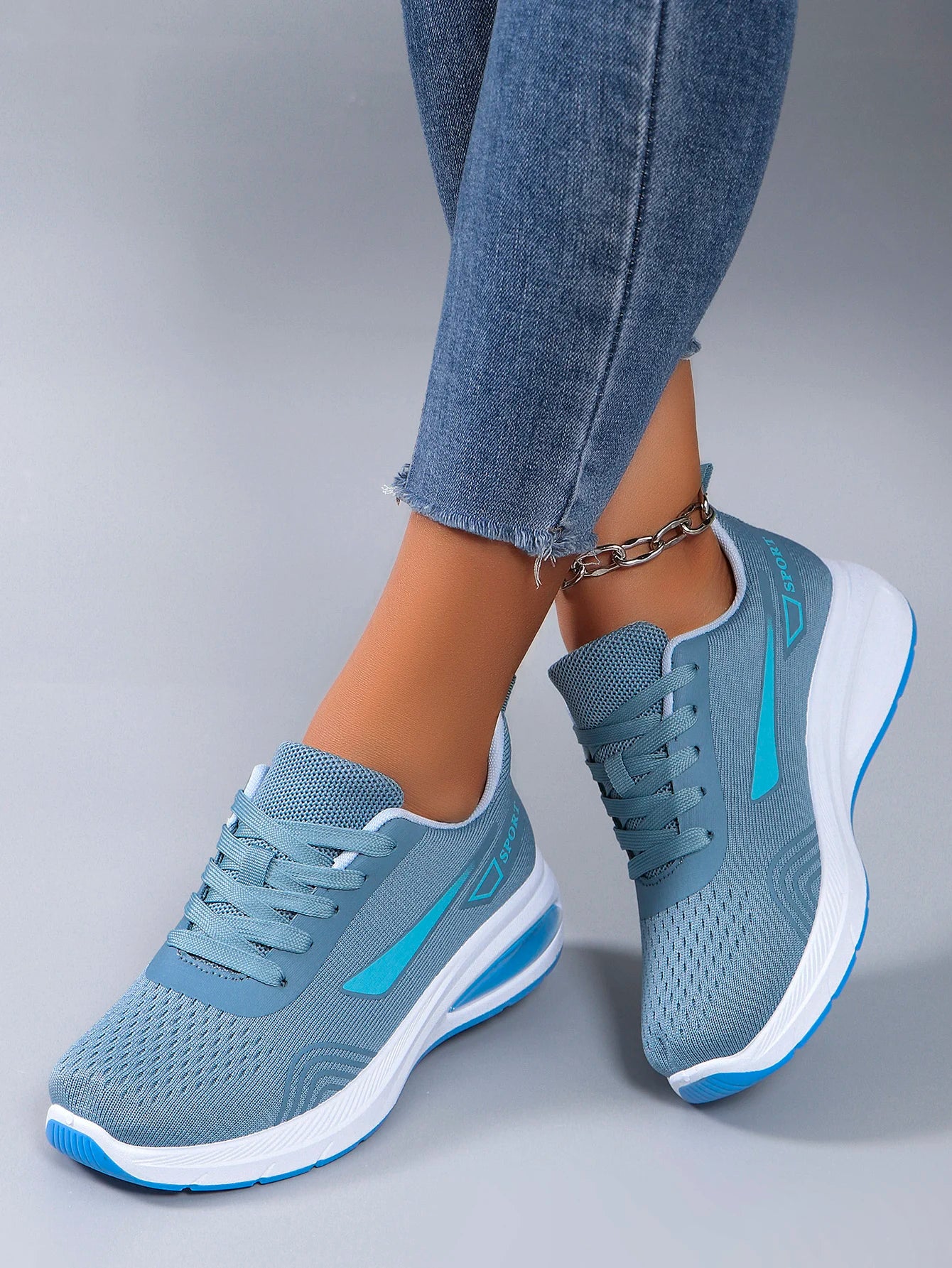 Spring new women's sports shoes, fashionable, breathable, lightweight, non-slip, wear-resistant, casual sports shoes, flat shoes
