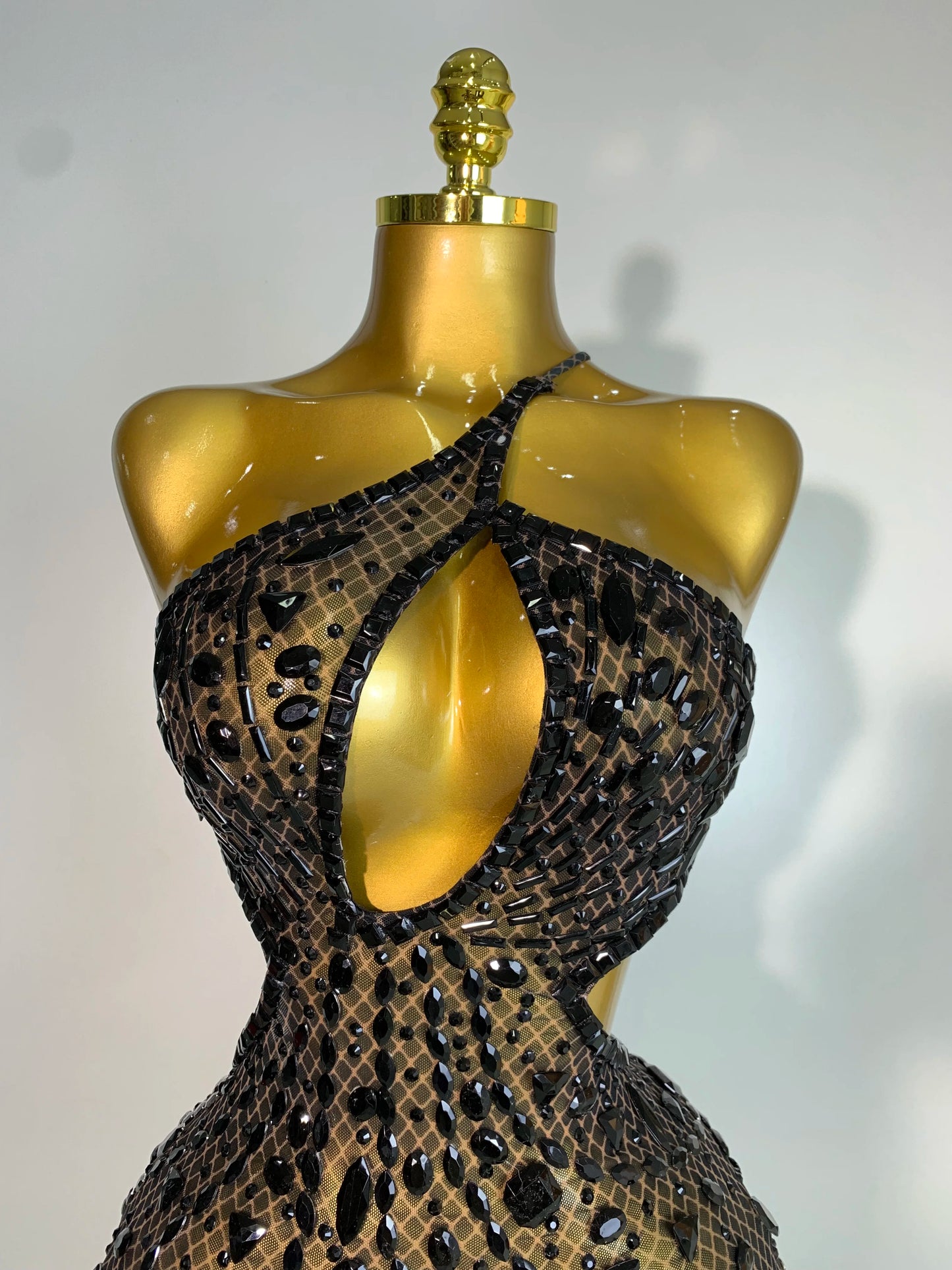 New Arrival Women 2025 Sexy Backless Hollow Out Diamond Evening Prom Gown Birthday Luxury Celebrate Stage Nightclub Outfit