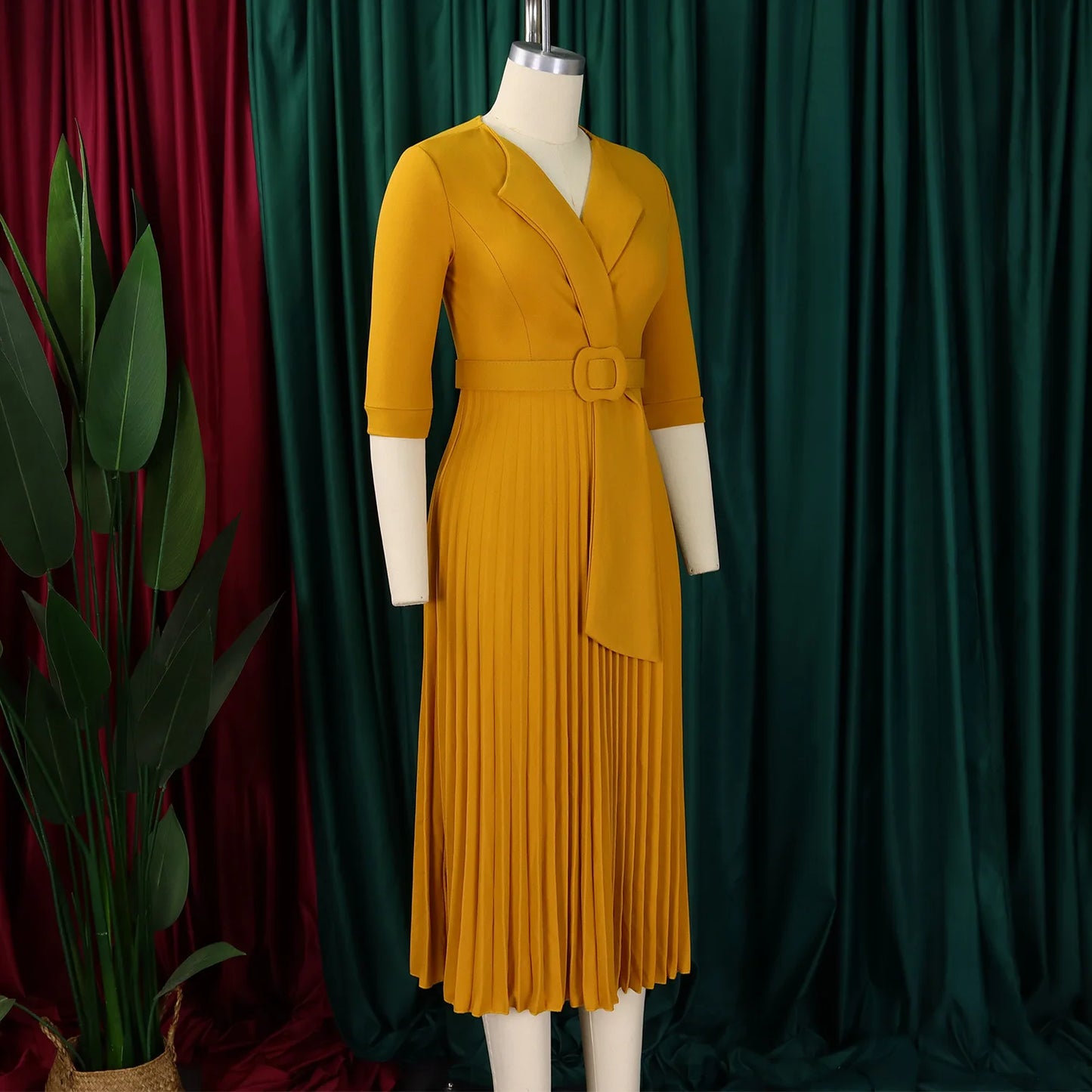 Women's Fall  new commuter fashion suit collar pleated waist plus size dress