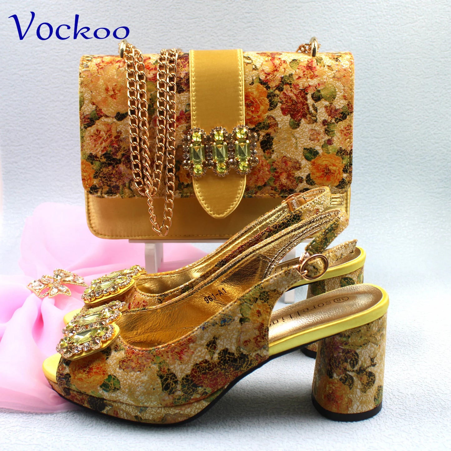 2024 Italian Matching Shoes and Bag Set in Coffee   Color High Quality New Design Special Comfortable Heels for Wedding