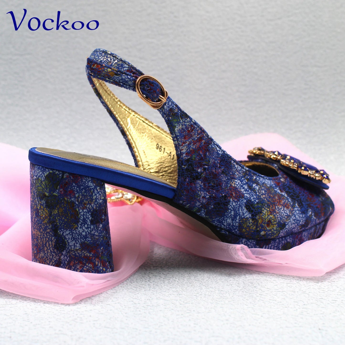 2024 Italian Matching Shoes and Bag Set in Coffee   Color High Quality New Design Special Comfortable Heels for Wedding