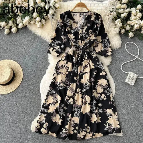 Summer Holiday Floral Beach Wrap Dress Women V Neck Short Sleeves Chic A Line Dress Bohemian Vintage Print Long Dress