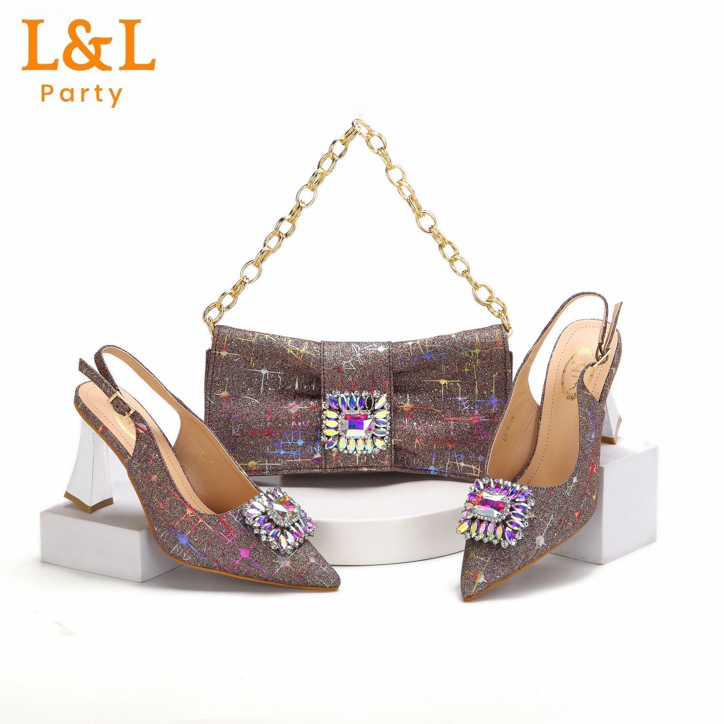 2024 Latest Italian Design African Women's High Heels Pointed Toe Sandals Party Wedding Party Gold Color Shoes and Bags Set